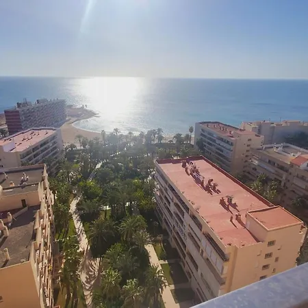 Luxury Penthouse Playas De 6pax Торевьиа